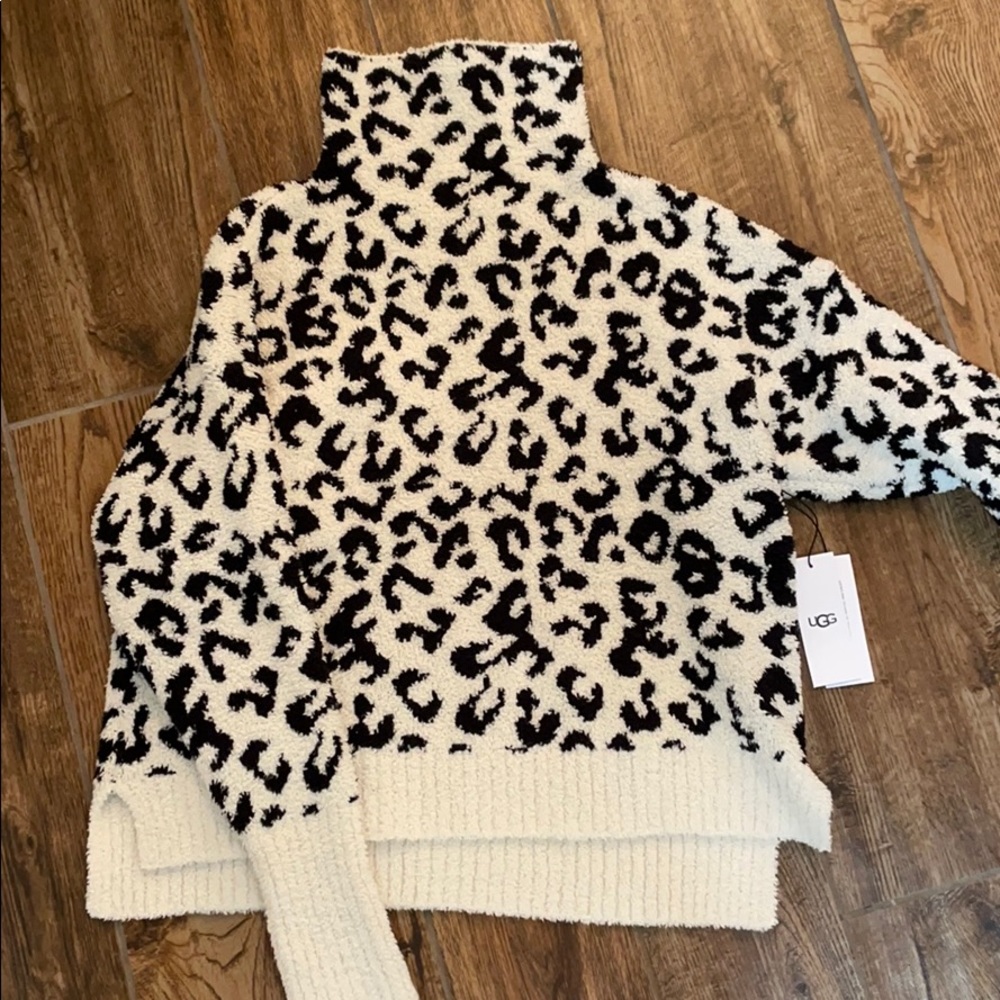 UGG Sweater